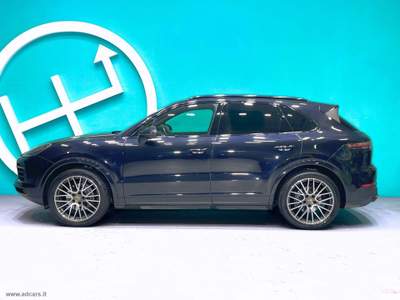 Porsche Cayenne Cayenne 3.0 V6 *TETTO*SPORT CHRONO*TELECAMERA 360* Blu/Azzurro usata Castrezzato