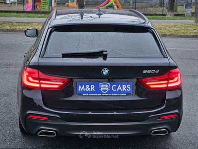 BMW Serie 5 520d 520d aut. Touring Msport 2019 KM 140 Blu/Azzurro usata Caresanablot