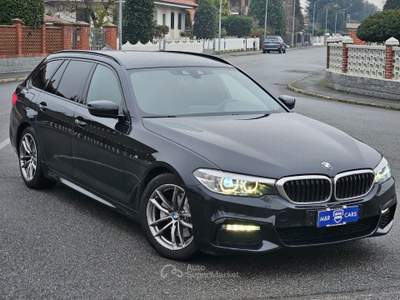 BMW Serie 5 520d 520d aut. Touring Msport 2019 KM 140 Blu/Azzurro usata Caresanablot BMW Serie 5 520d 520d aut. Touring Msport 2019 KM 140 Blu/Azzurro usata Caresanablot