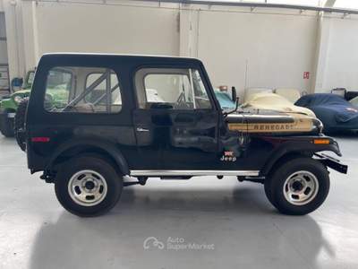 Jeep CJ-5 RENEGADE V8 LEVIS CONSERVATO Nero usata Medesano