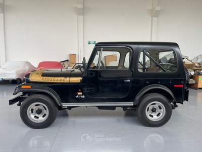Jeep CJ-5 RENEGADE V8 LEVIS CONSERVATO Nero usata Medesano