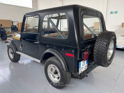 Jeep CJ-5 RENEGADE V8 LEVIS CONSERVATO Nero usata Medesano
