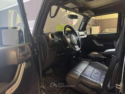 Jeep Wrangler Unlimited2.8 RUBICON AU. ROCK'S EDITION A LIBRETTO Verde usata Medesano