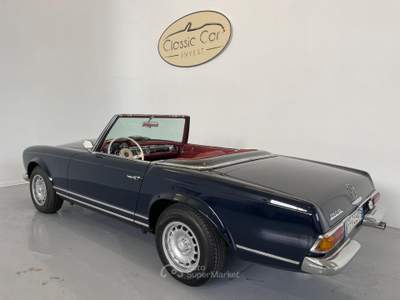 Mercedes-Benz SL PAGODA Blu/Azzurro usata Medesano