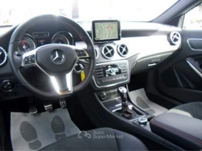 Mercedes-Benz GLA preium allestimento AMG Bianco usata Perugia