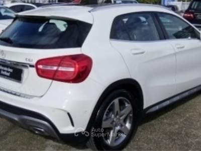 Mercedes-Benz GLA preium allestimento AMG Bianco usata Perugia