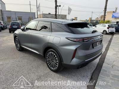 Omoda 5 Omoda 9 1.5 TGDI 537 CV Super Hybrid System i-AWD Grigio usata Marsala