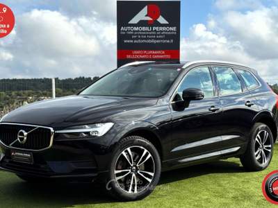 Volvo XC60 B4 (d) 197cv Geartronic Momentum Pro Nero usata Castellaneta