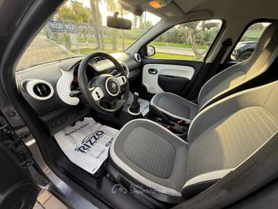 Renault Twingo 1.0SCe Stop&Start Intens Grigio usata Mesagne