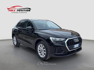 Audi Q3 Q3 II 2018 35 2.0 tdi Business quattro s-tronic Nero usata San Severo
