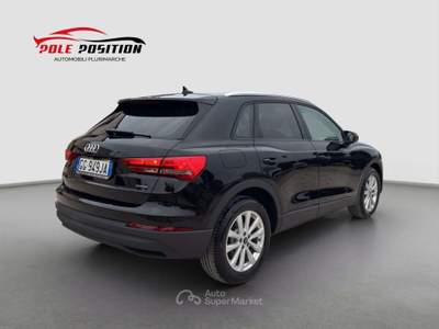 Audi Q3 Q3 II 2018 35 2.0 tdi Business quattro s-tronic Nero usata San Severo