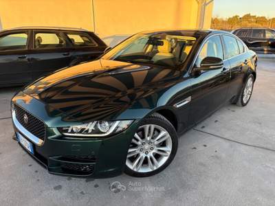 Jaguar XE 2.0 D Turbo aut. Portfolio Verde usata ALTAMURA