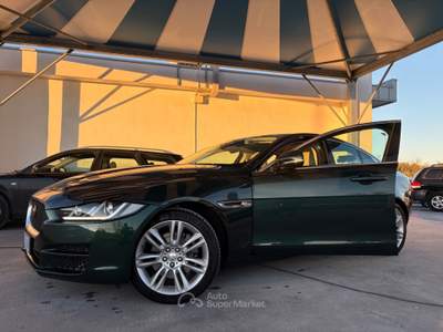 Jaguar XE 2.0 D Turbo aut. Portfolio Verde usata ALTAMURA