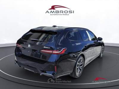 BMW Serie 5 520 Serie 5 d Touring Msport Innovation Travel Package Nero usata Corciano