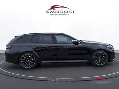 BMW Serie 5 M5 Touring M-Driver's Comfort package Nero usata Corciano