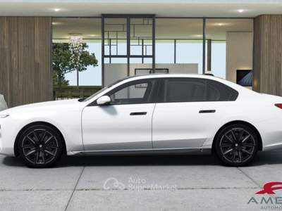 BMW Serie 7 725Ld Serie 7 d xDrive 48V M Sport Bianco usata Corciano