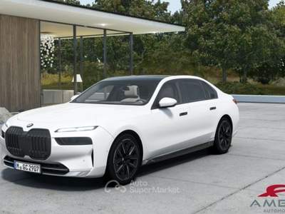 BMW Serie 7 725Ld Serie 7 d xDrive 48V M Sport Bianco usata Corciano