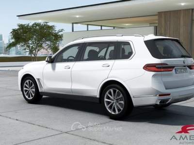 BMW X7 xDrive40i 48V Bianco usata Corciano