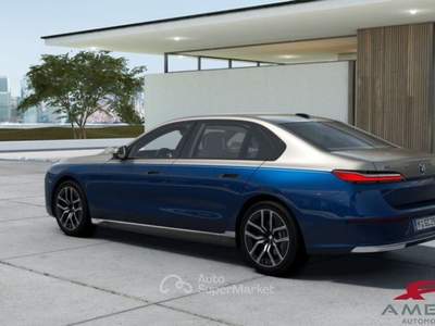 BMW Serie 7 725Ld Serie 7 d xDrive 48V sport Blu/Azzurro usata Corciano