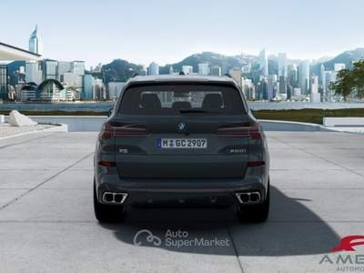 BMW X5 M60i xDrive Comfort Package Grigio usata Corciano