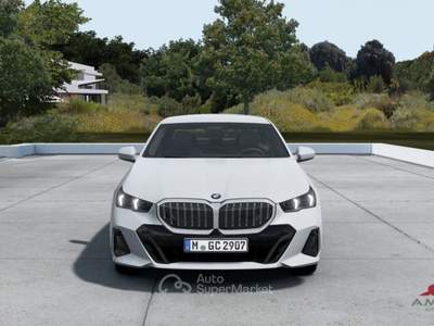 BMW Serie 5 520 Serie 5 d 48V xDrive Msport Grigio usata Corciano