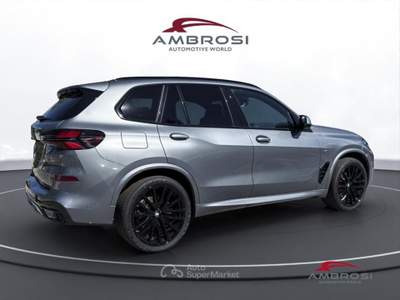 BMW X5 xDrive30d Innovation Comfort Plus package Grigio usata Corciano