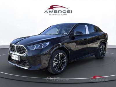 BMW X2 sDrive18d Premium package Nero usata Corciano
