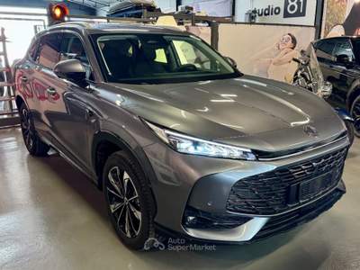 MG HS HEV Luxury Grigio usata Castellammare di Stabia