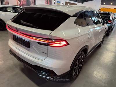 MG HS HEV Comfort Nero usata Castellammare di Stabia