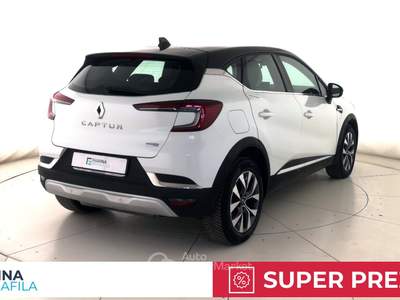 Renault Captur  - captur 1.6 e-tech phev intens 160cv auto my21 Bianco usata Marcianise