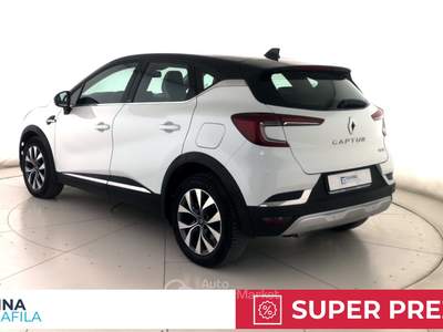 Renault Captur  - captur 1.6 e-tech phev intens 160cv auto my21 Bianco usata Marcianise