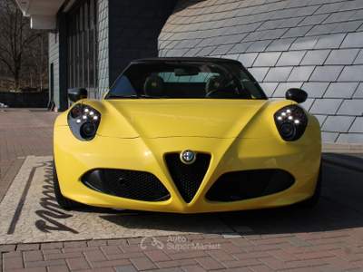 Alfa Romeo 4C 1750 TBi Spider "GIALLO PROTOTIPO" Giallo usata Denno
