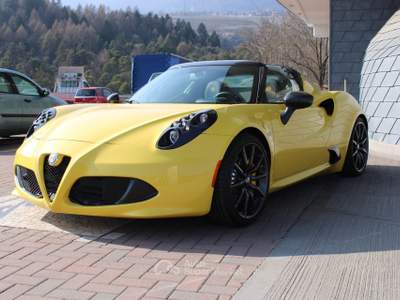 Alfa Romeo 4C 1750 TBi Spider "GIALLO PROTOTIPO" Giallo usata Denno