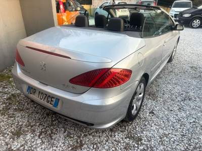 Peugeot 307 Peugeot 307 cabrio 1.6 16V CC Tecno 2008  Argento usata Prato
