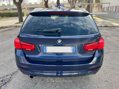 BMW Serie 3 318d 318 318d Touring Sport Blu/Azzurro usata Monopoli
