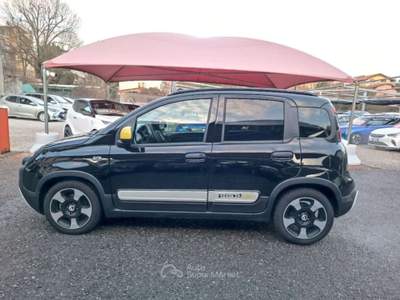 Fiat Panda 1.0 FireFly S&S Hybrid Pandina Nero usata Varese