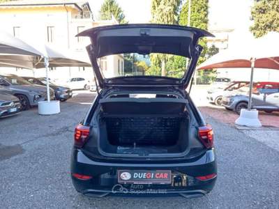 Volkswagen Polo 1.0 Life Nero usata Varese