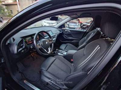 BMW Serie 1 118i 118 i 5p. Colorvision Edition Automaica Nero usata Varese