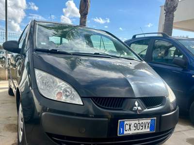 Mitsubishi Colt 12V 3p. 167000 km Nero usata San Michele Salentino