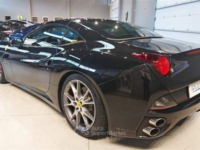 Ferrari California 4.3 dct Nero usata San Giuliano Milanese