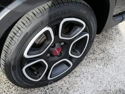 Fiat Panda FIAT PANDA GSE HYBRID Nero usata Casoria