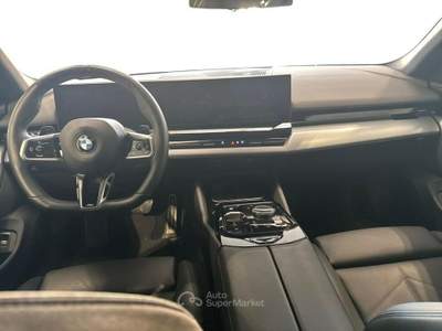 BMW Serie 5 520d 520d Touring 48V xdrive Msport auto Nero usata Trento