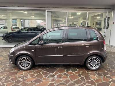 Lancia Musa Musa II 2007 1.4 16v Platino s&s AUTOMATICA Marrone usata Cesano Maderno