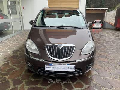 Lancia Musa Musa II 2007 1.4 16v Platino s&s AUTOMATICA Marrone usata Cesano Maderno