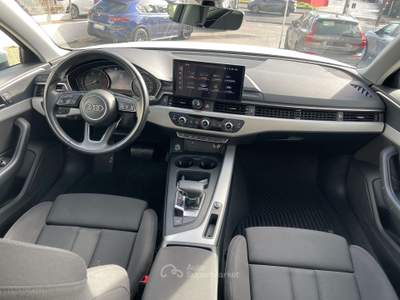 Audi A4 A4 V 2019 Avant Avant 40 2.0 tdi 190cv s-tronic Bianco usata Pomezia