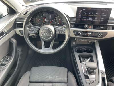 Audi A4 A4 V 2019 Avant Avant 40 2.0 tdi 190cv s-tronic Bianco usata Pomezia