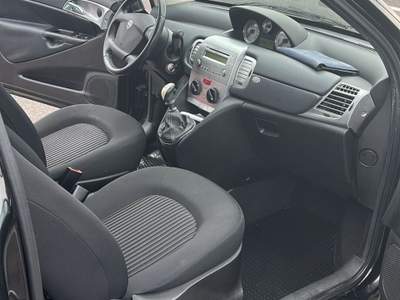 Lancia Ypsilon 1.2 GPL Nero usata Torino
