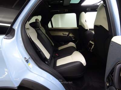 Land Rover Range Rover Sport 4.4 V8 635 CV SV Edition Two VEGA Blu/Azzurro usata Lurate Caccivio
