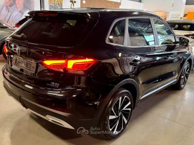 MG ZS Hybrid+ Luxury Nero usata Castellammare di Stabia