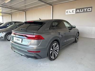 Audi Q8 50 TDI 286 CV quattro S line - Guscio Vent- 22" Grigio usata Sedriano